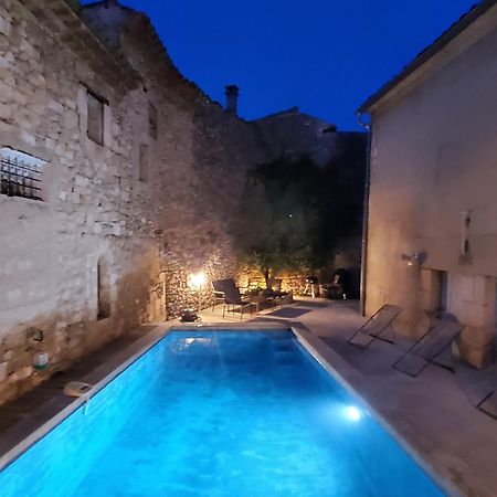 La Maison Bleue Cereste Exterior photo